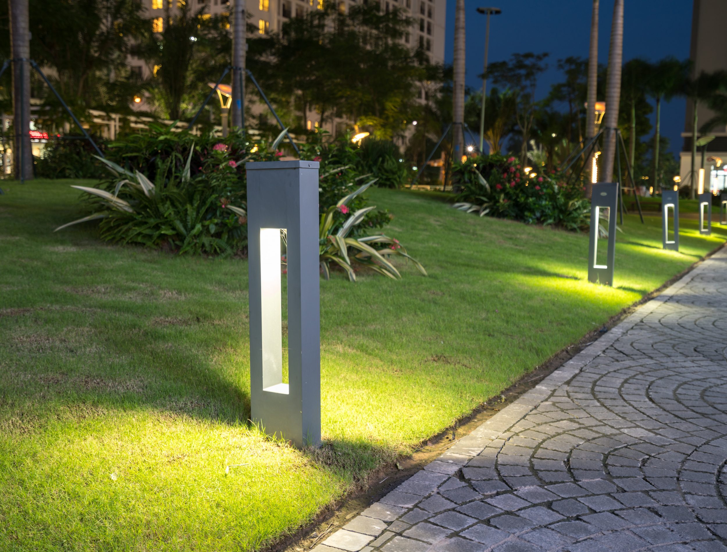 Do landscape lights use a lot of electricity?