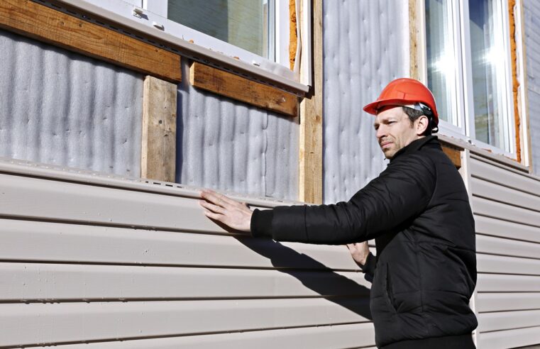 When should vinyl siding be replaced?