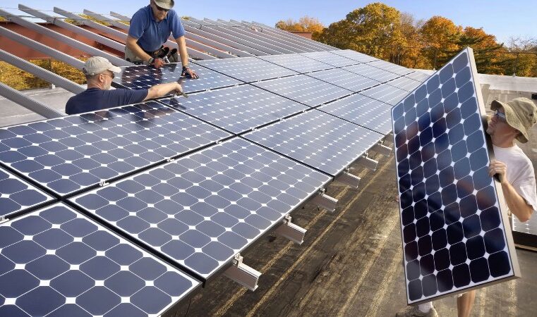 The Top 8 Benefits of Going Solar