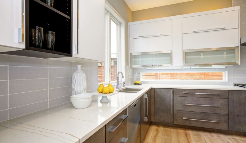 Choosing a Quartz Surface for Your Custom Kitchen Fabrication Project