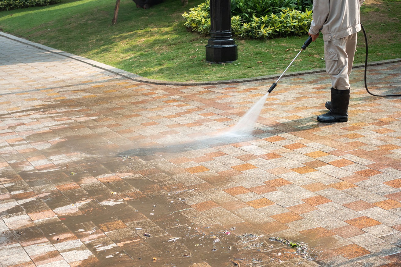 The Importance of Professional Driveway Surface Cleaning