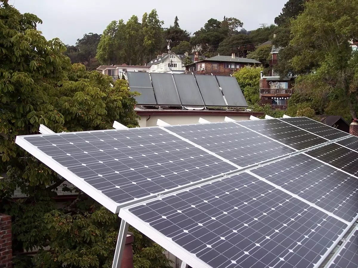 Is It Possible to Power Your Home Using Only Solar Energy?