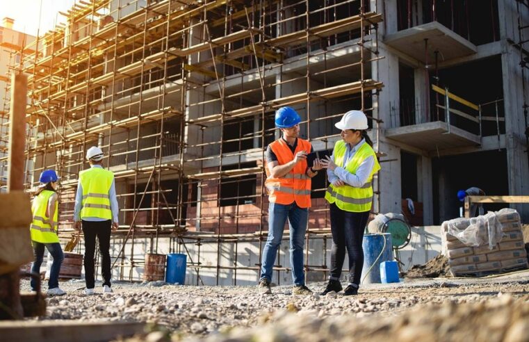 Innovative Recruitment Strategies: The Evolving Role of Construction Headhunters in Modern Hiring