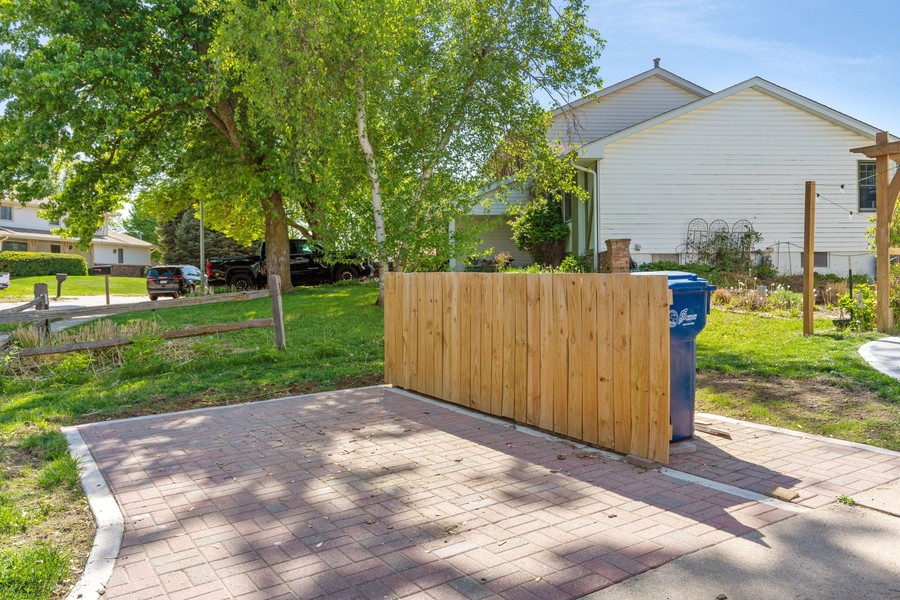 4 Creative Ways to Use a Trash Can Trailer for Yard Cleanup and Outdoor Projects