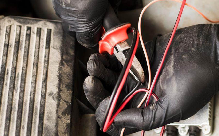 Do Older HDB Flats Need Full Electrical Rewiring?