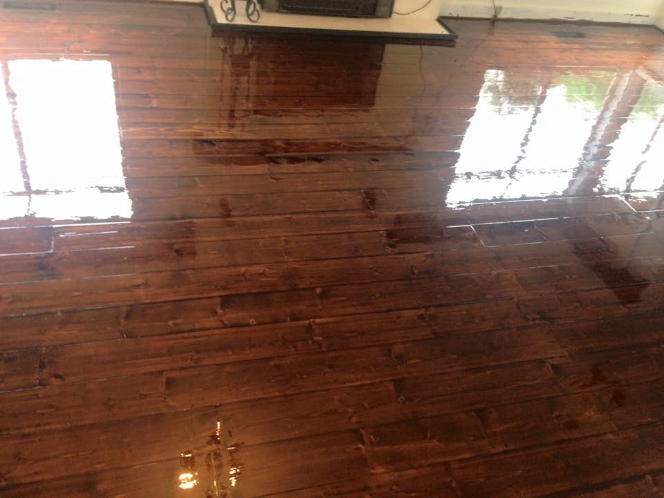 Top Benefits of Floor Staining Auckland and Hiring Floor Sanders Auckland Central Professionals