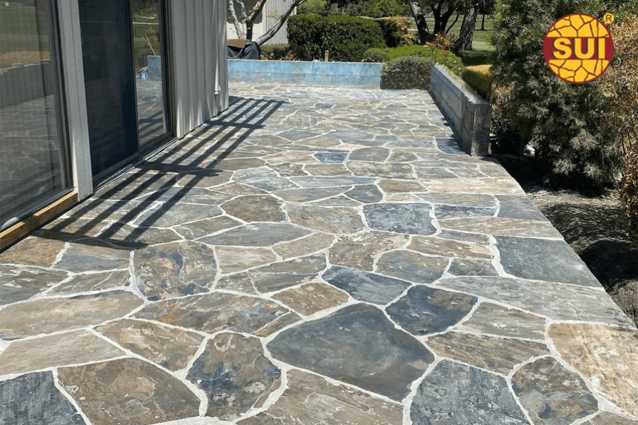 Top 5 Natural Flagstone Trends: From Rustic Textures to Moody Colors